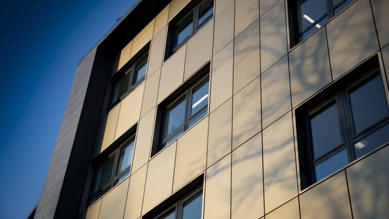 Aluminium Panels, Mesh & Flashings
